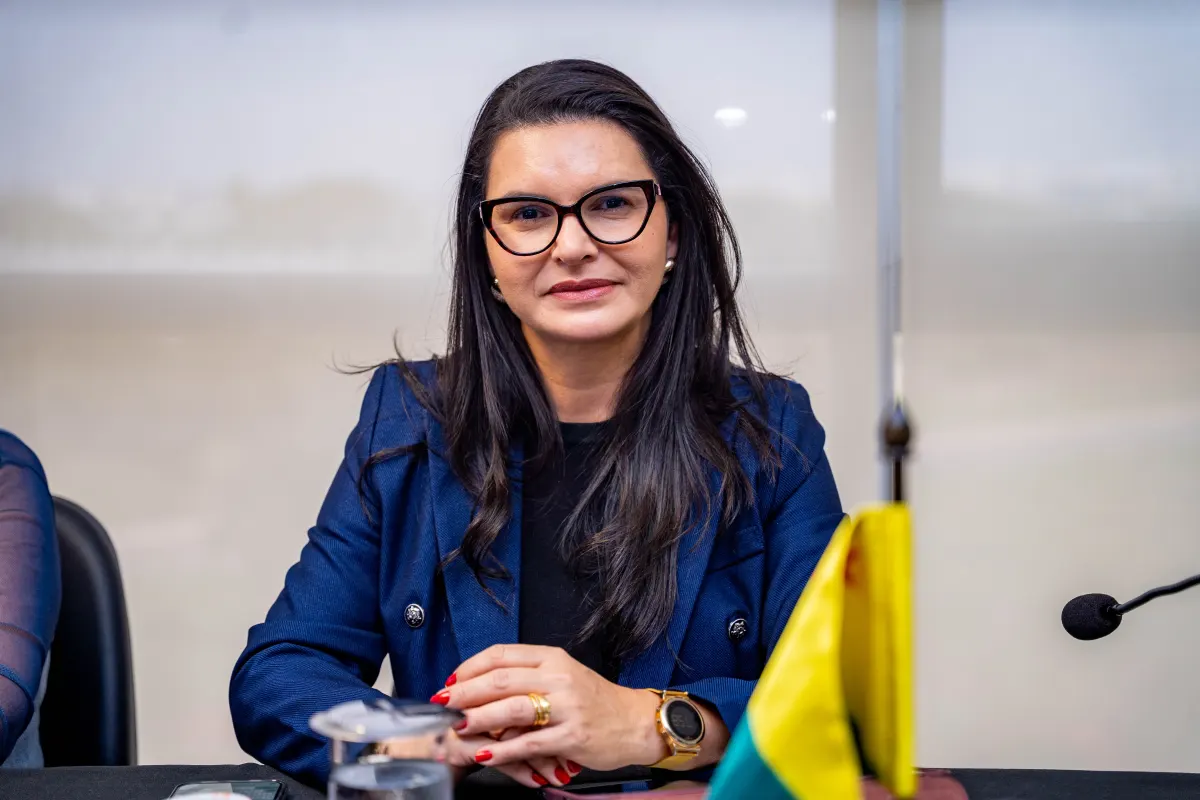 Foto oficial de Roberta de Paula Caminha de Melo
